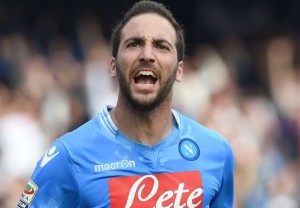 Higuain non si allena ma la tibia migliora